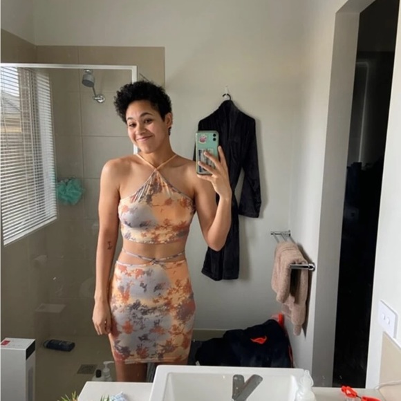 Tie Dye Crop Halter Top & Crisscross Waist Skirt Set - Picture 14 of 15